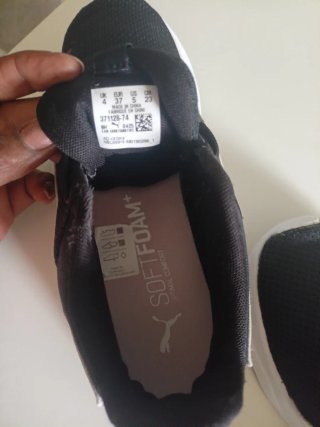 Zapatillas deportivas niña Puma negras