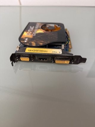 Tarjeta Gráfica Zotac GeForce 9500GT