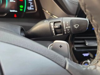 Hyundai Ioniq 1.6 GDI HEV Style 104 kW (141 CV)