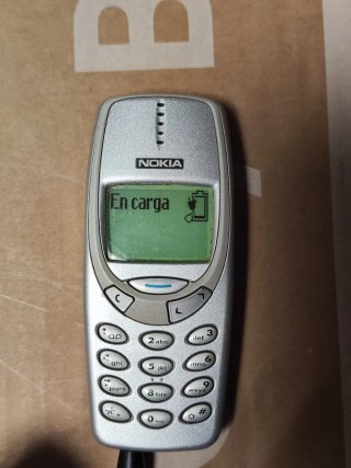 Nokia 3310 Plata