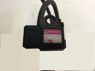 ELAVALUNAS TRAS MITSUBISHI SPORT MR144537 MR144538