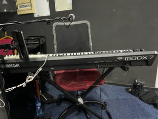 Yamaha MODX7 Sintetizador Teclado