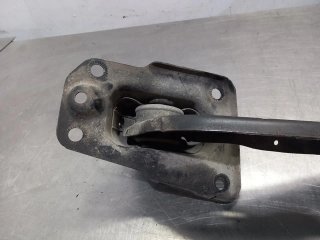 Brazo suspension inferior trasero izquierdo SKODA