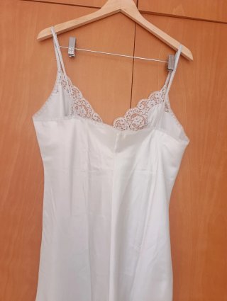 Camisón lencero blanco perla sin estrenar