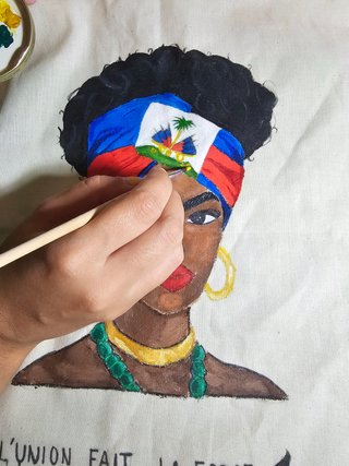 Bolso de tela pintado a mano