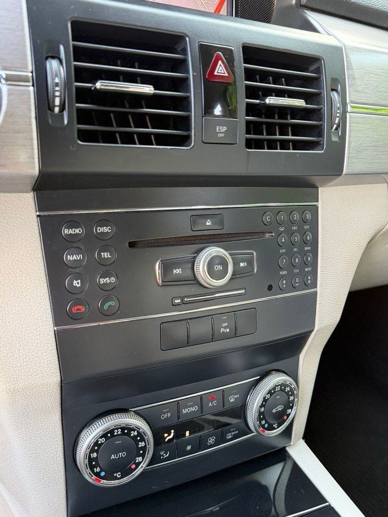 Mercedes-Benz GLK 2009, foto 25