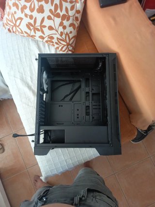 Torre MSI MAG Forge 121R Airflow Negra