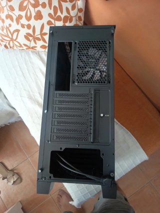 Torre MSI MAG Forge 121R Airflow Negra