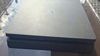 PS4 Slim - No lee discos