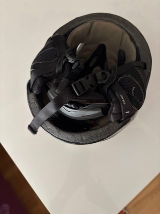 Casco de nieve negro Val di Fassa