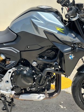 BMW F 900 R 2023