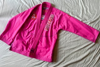 Kimono Gracie Barra Rosa y Negro Infantil