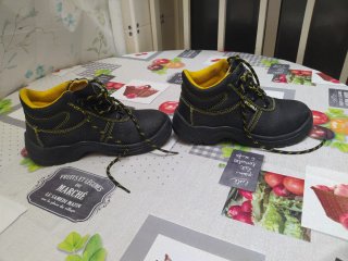 Botas de seguridad FORLI negras y amarillas