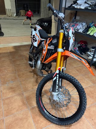 Rieju MRT Pro 50cc Naranja/Blanca