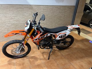 Rieju MRT Pro 50cc Naranja/Blanca