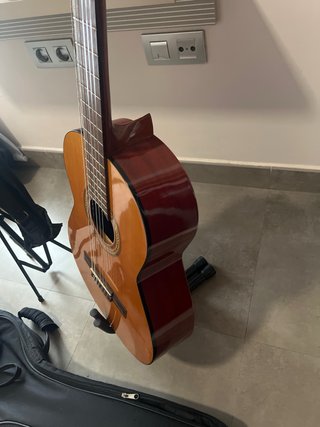 Guitarra Admira Paloma Casi Nueva