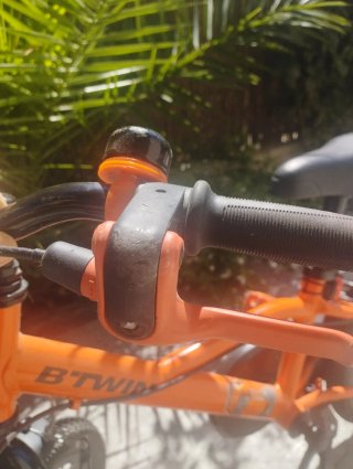 Bicicleta infantil 16 pulgadas, como nueva