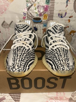 Adidas Yeezy Boost 350 V2 Zebra