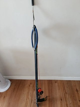 Arpón de pesca Salvimar ARES 85