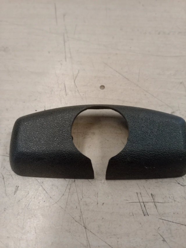 Embellecedor apoyabrazos Mercedes W124