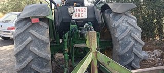 Tractor John Deere 5500