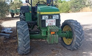 Tractor John Deere 5500