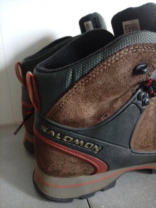 Botas de Montaña Salomon Marrón/Negro