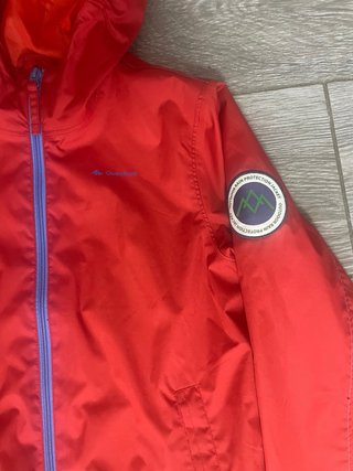 Chaqueta Quechua Roja Impermeable