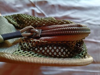 Tasca militare con retro in velcro