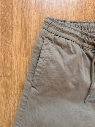 Pantalón Alvaro Moreno verde caqui