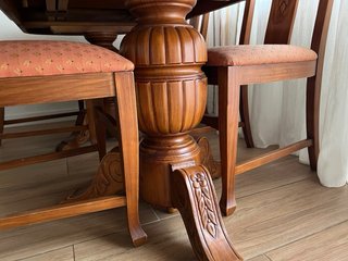 Conjunto mesa comedor y 4 sillas madera