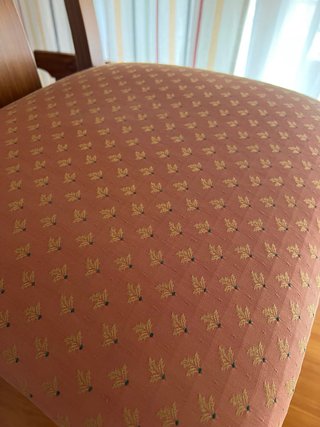 Conjunto mesa comedor y 4 sillas madera