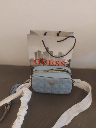 Borsa Guess trapuntata azzurra