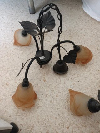 Lámparas de techo de metal y cristal