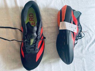 Zapatillas Adidas Running Negras Rojas