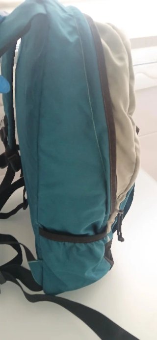 Mochila Altus beige y verde