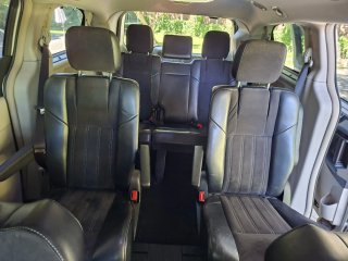 Lancia Voyager 2013