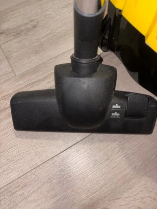 Aspiradora Zanussi 1600W ZAN1230