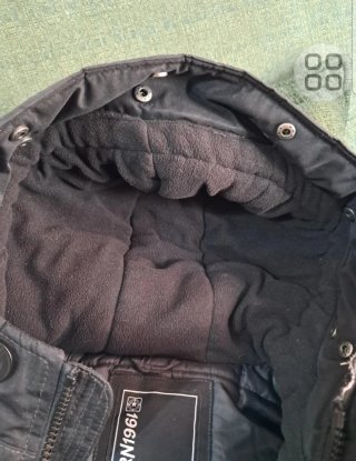 Parka hombre negra con capucha..TRN1961