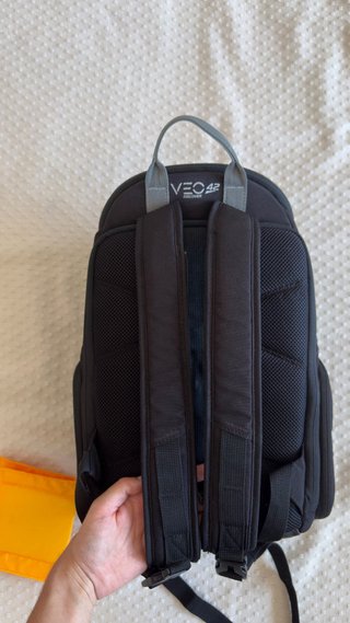 Vanguard VEO DISCOVER 42