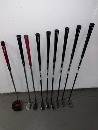 Bolsa y palos de golf TaylorMade