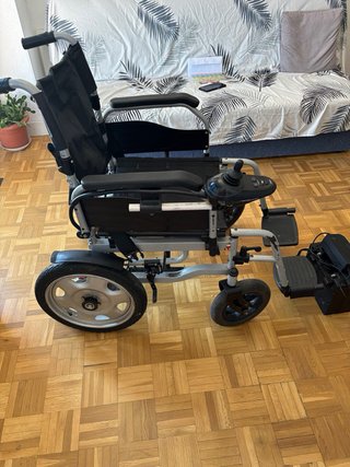 Se vende silla de ruedas eléctrico