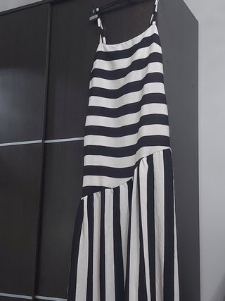 Vestido largo rayas blanco y negro