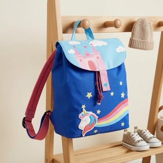 Mochila unicornio, castillo y arcoíris