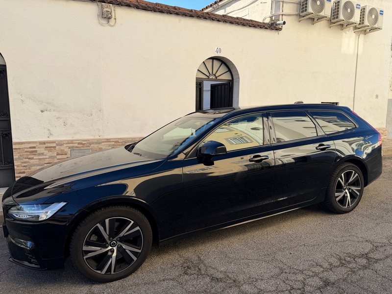 Volvo V90 2021 - foto 1