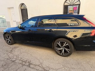 Volvo V90 2021