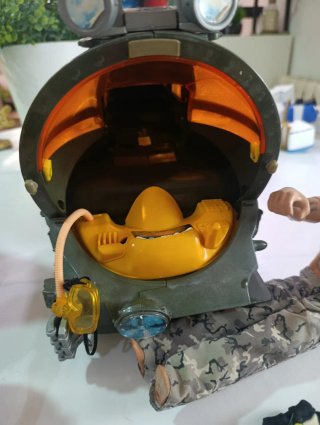 SOLO HOY Lote Action Man: lancha,submarino Figuras