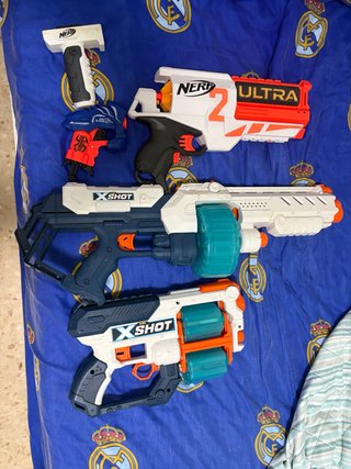 Pistolas Nerf y X-Shot