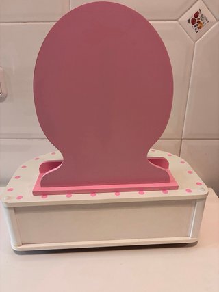Tocador de madera para niñas