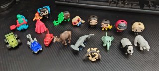 18 Figuras Kinder Sorpresa y Kinder Joy